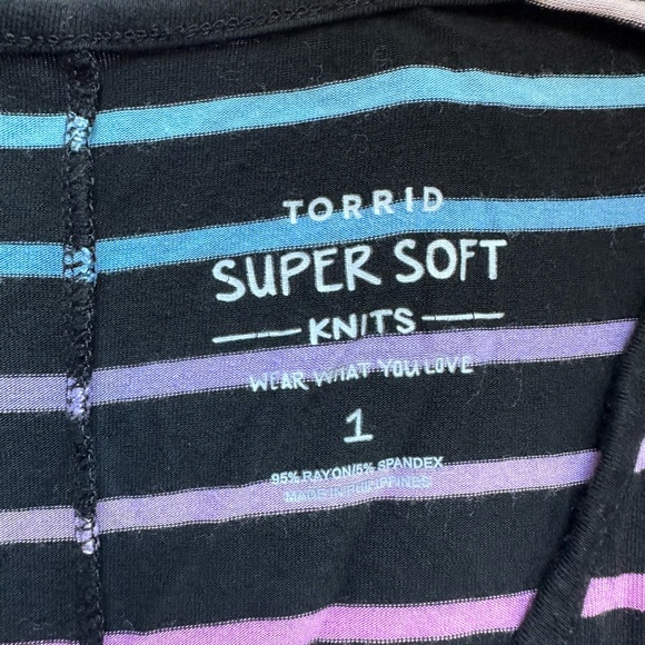 Striped tee - Picture 2 of 2